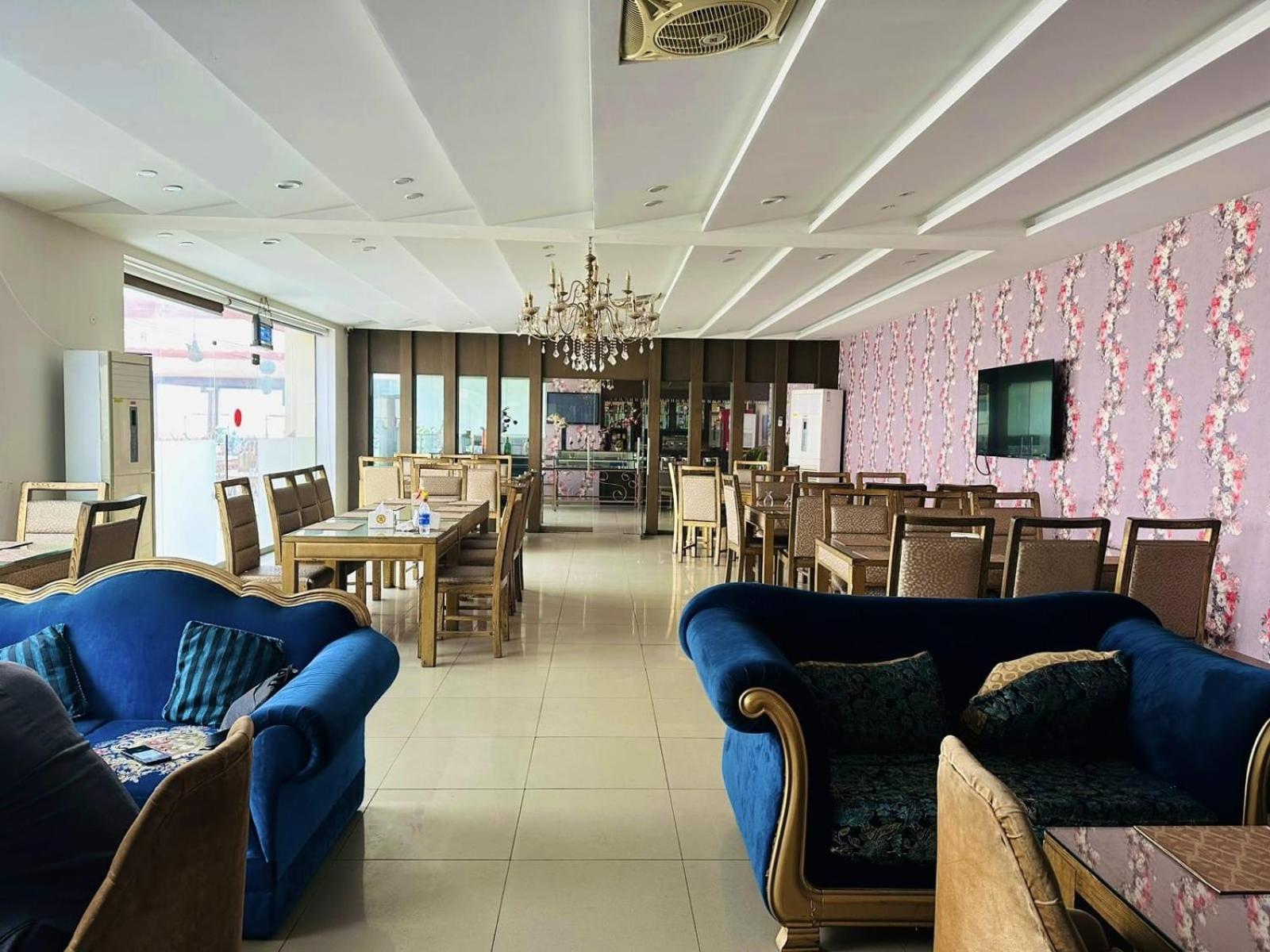 Grand Regent Hotel And Suites Fajsalabad Zewnętrze zdjęcie