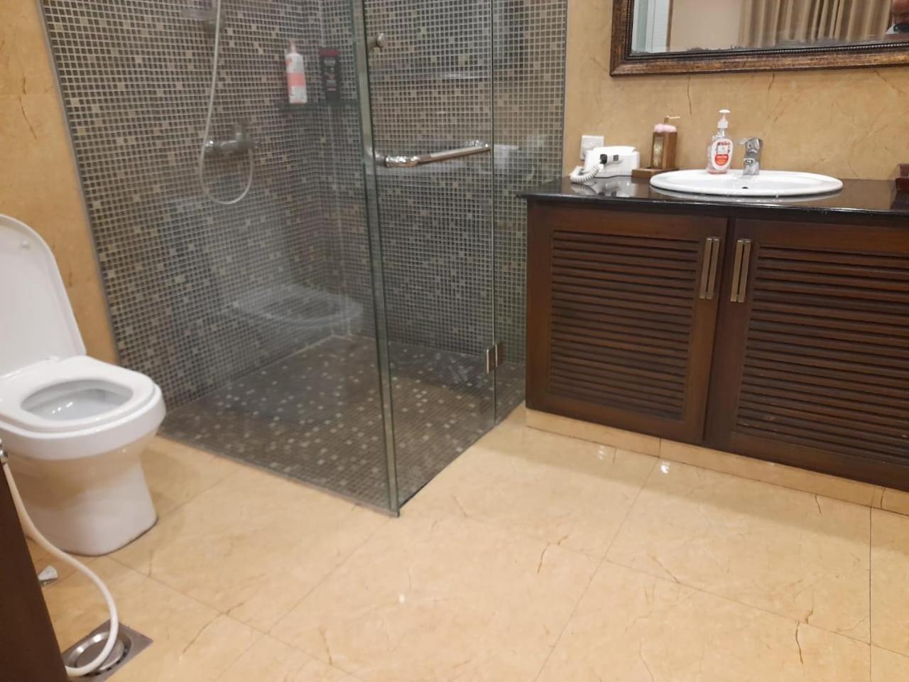 Grand Regent Hotel And Suites Fajsalabad Zewnętrze zdjęcie